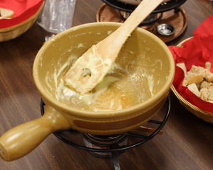Empty fondue pot